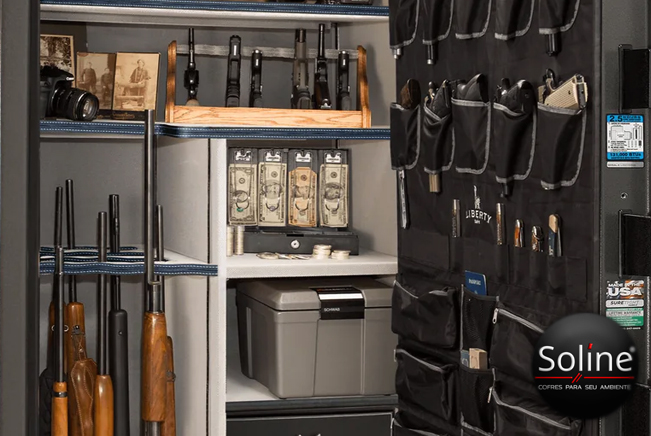 A Soline Cofres oferece uma linha completa de cofres digitais para armas, com modelos compactos ou de alta capacidade, ideais para diferentes necessidades.